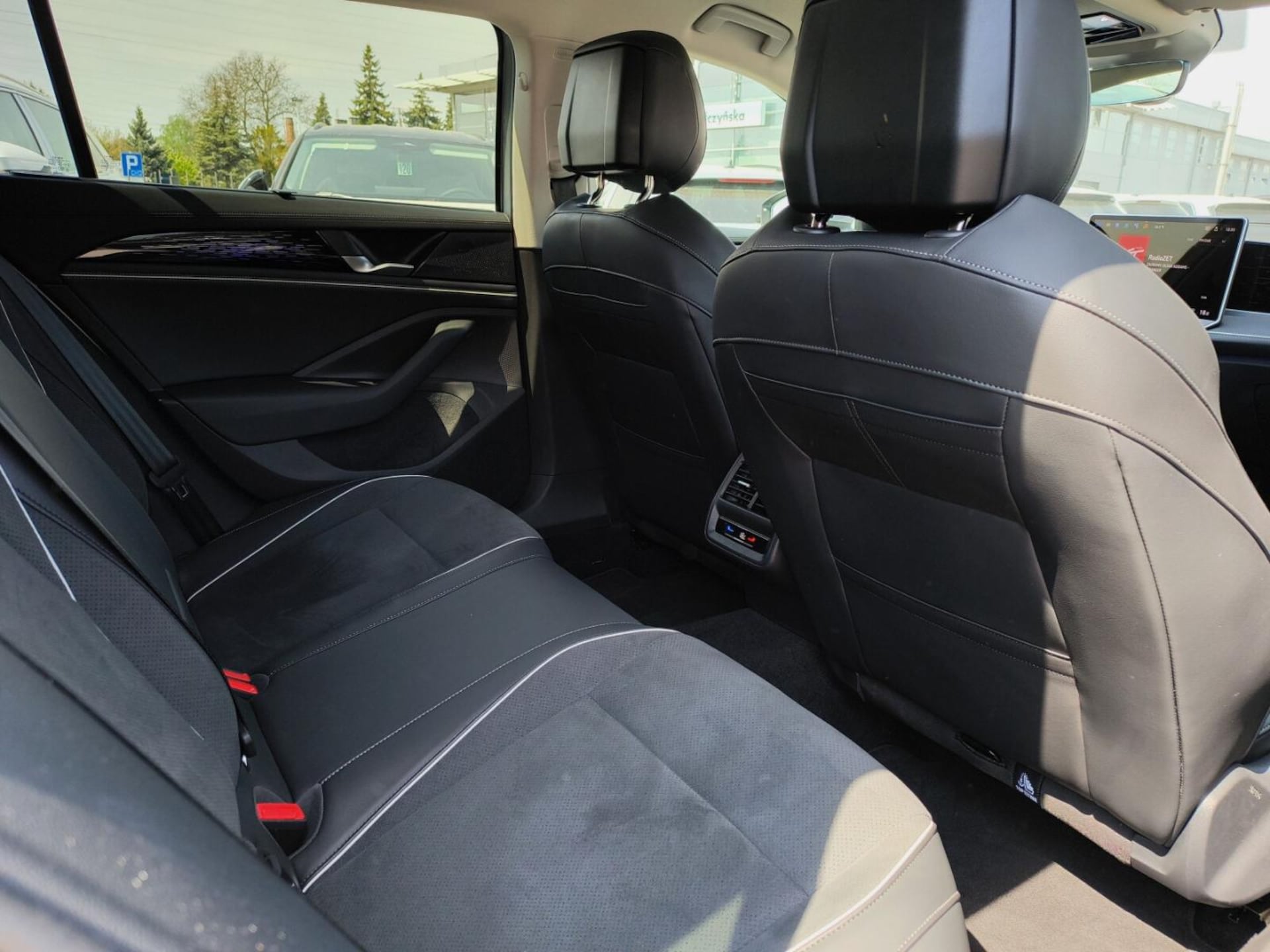 Volkswagen Passat Business