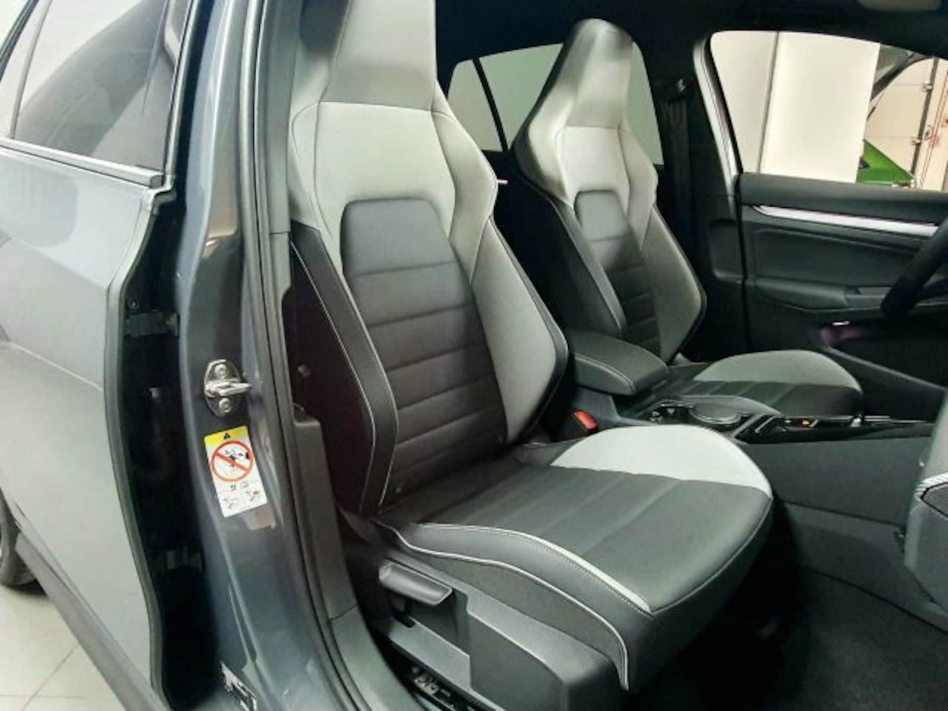 Volkswagen Golf GTE