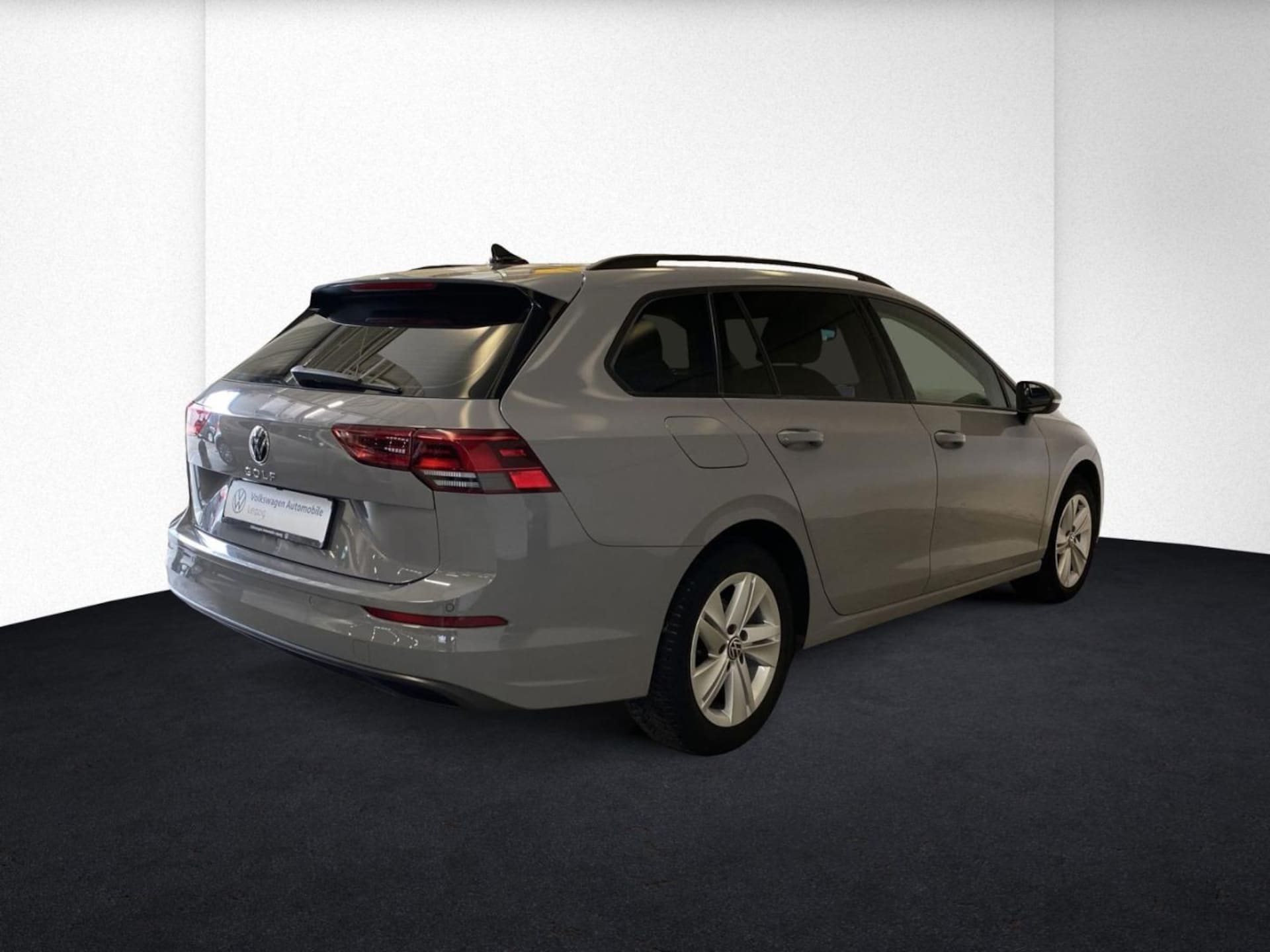 Volkswagen Golf Variant Life