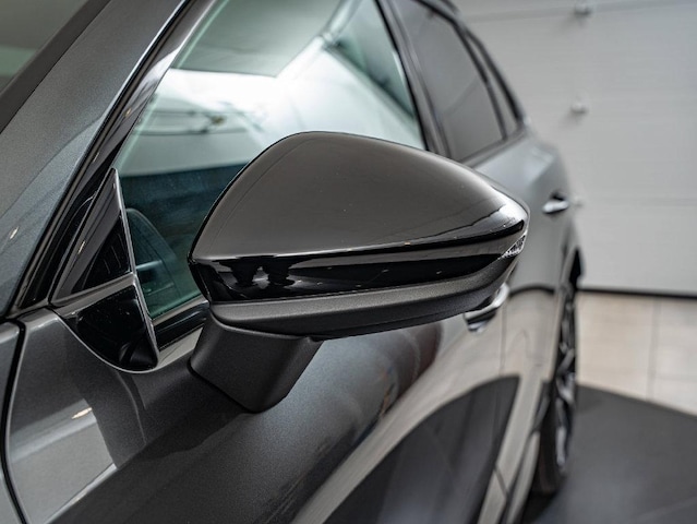 2026 Audi Q3 Base - Photo 9