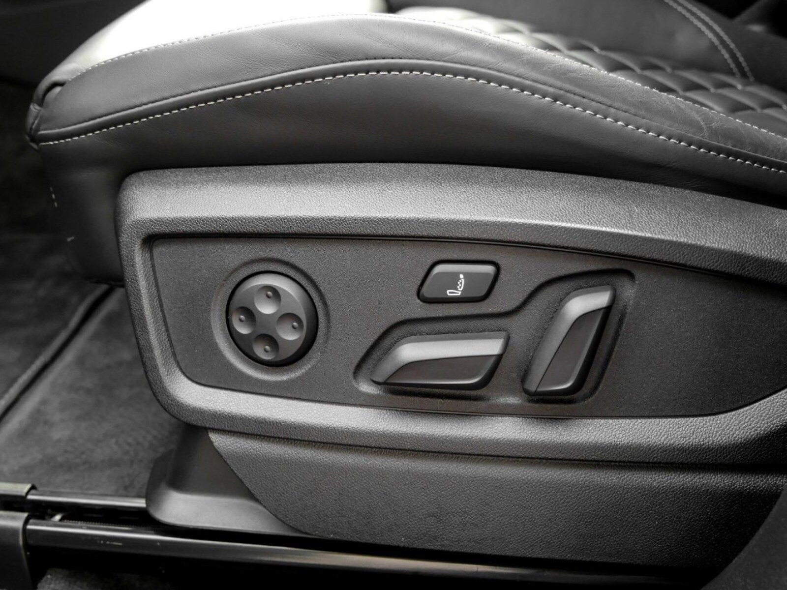 Audi Q5 – Bild 13