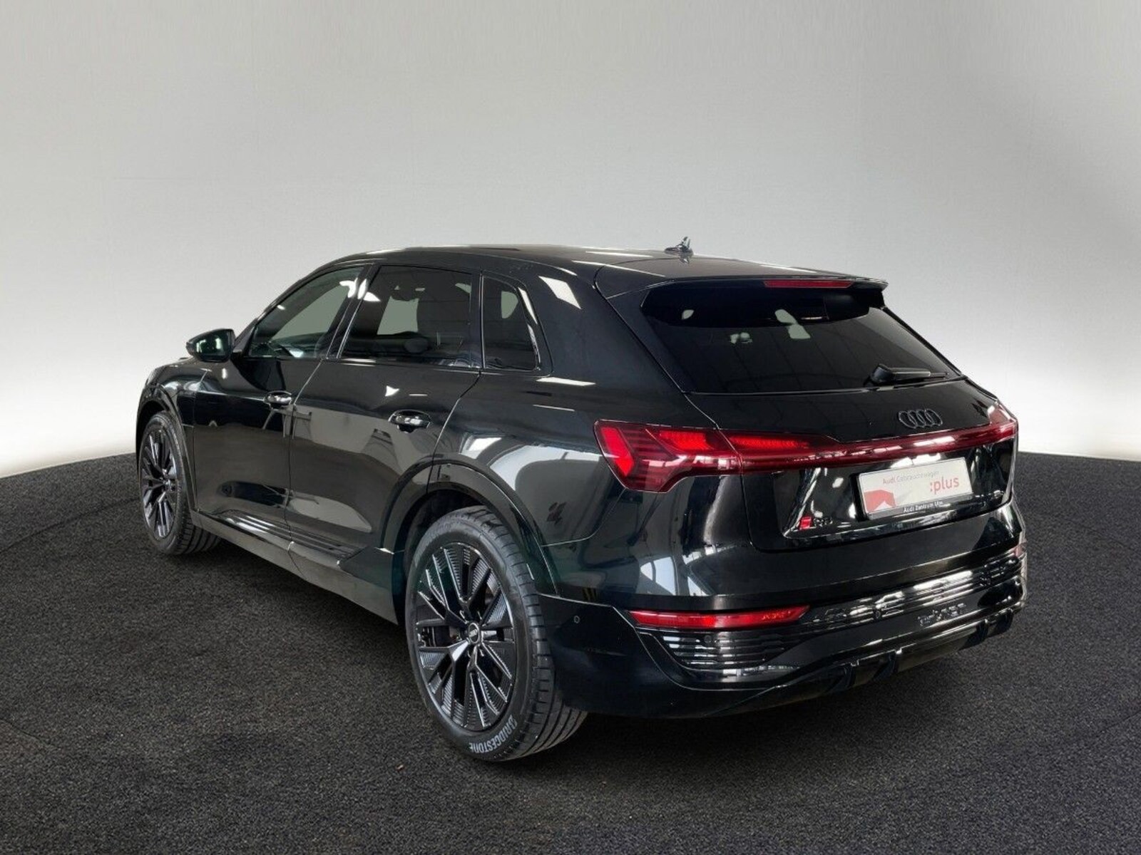 Audi Q8 e-tron – Bild 3