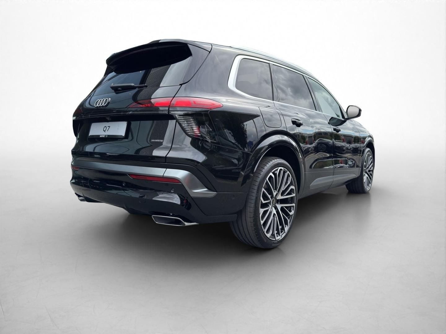 Bild über Audi Q7 SUV TDI quattro 220 kW tiptronic - für weitere Informationen kontaktieren Sie den Audi Partner