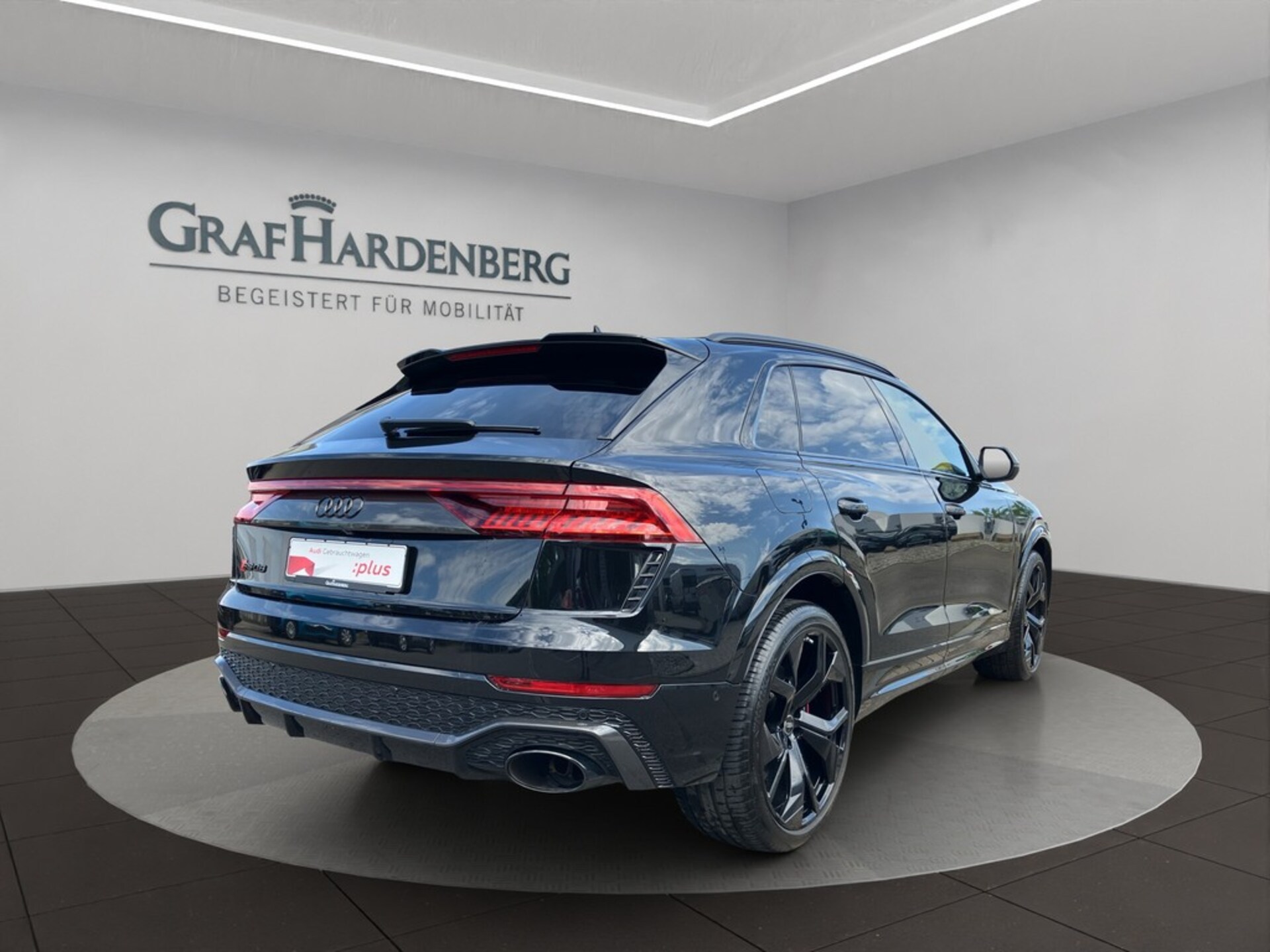 Audi RS Q8 SUV