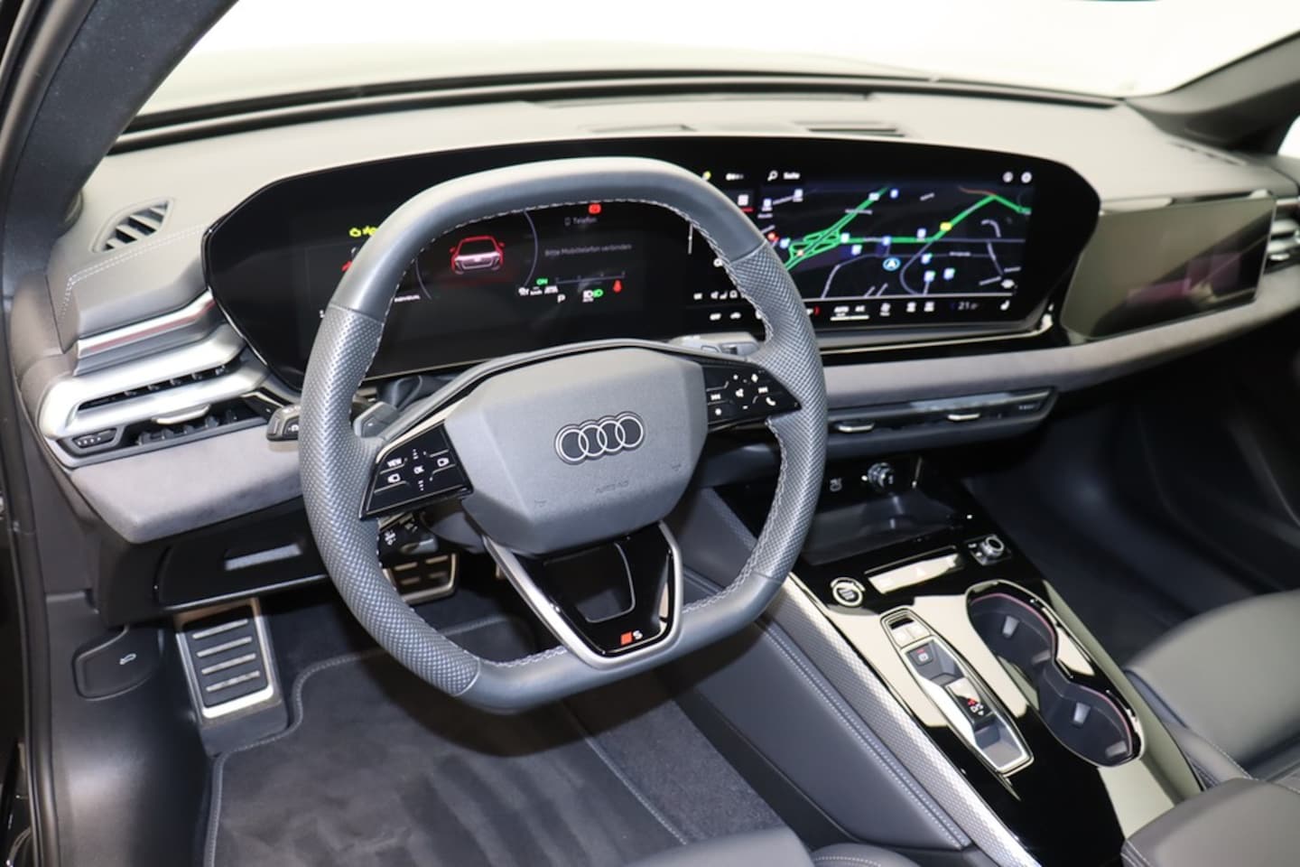 Bild über Audi A5 Limousine TDI 150 kW S tronic - für weitere Informationen kontaktieren Sie den Audi Partner