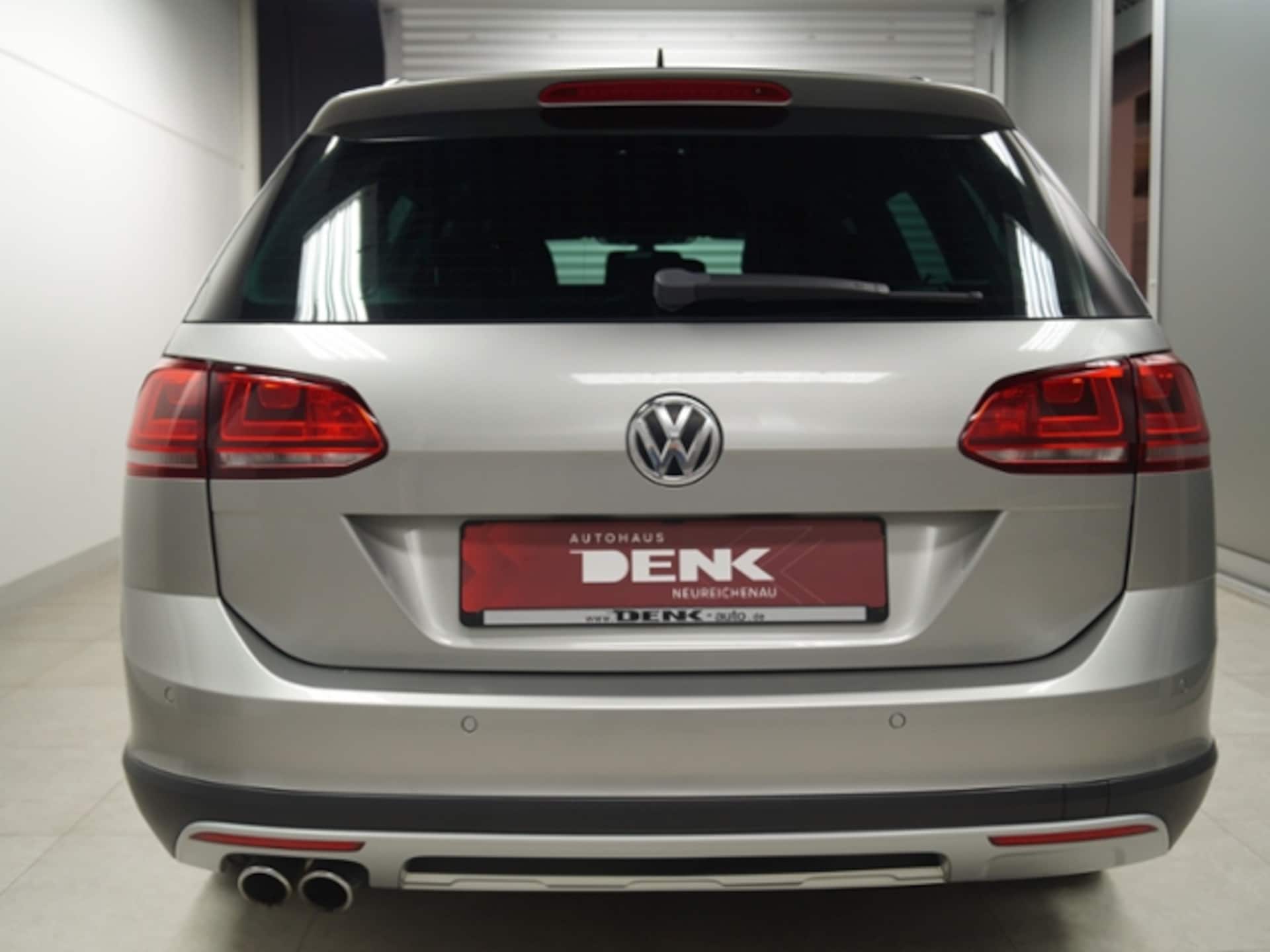 Volkswagen Golf Variant Alltrack