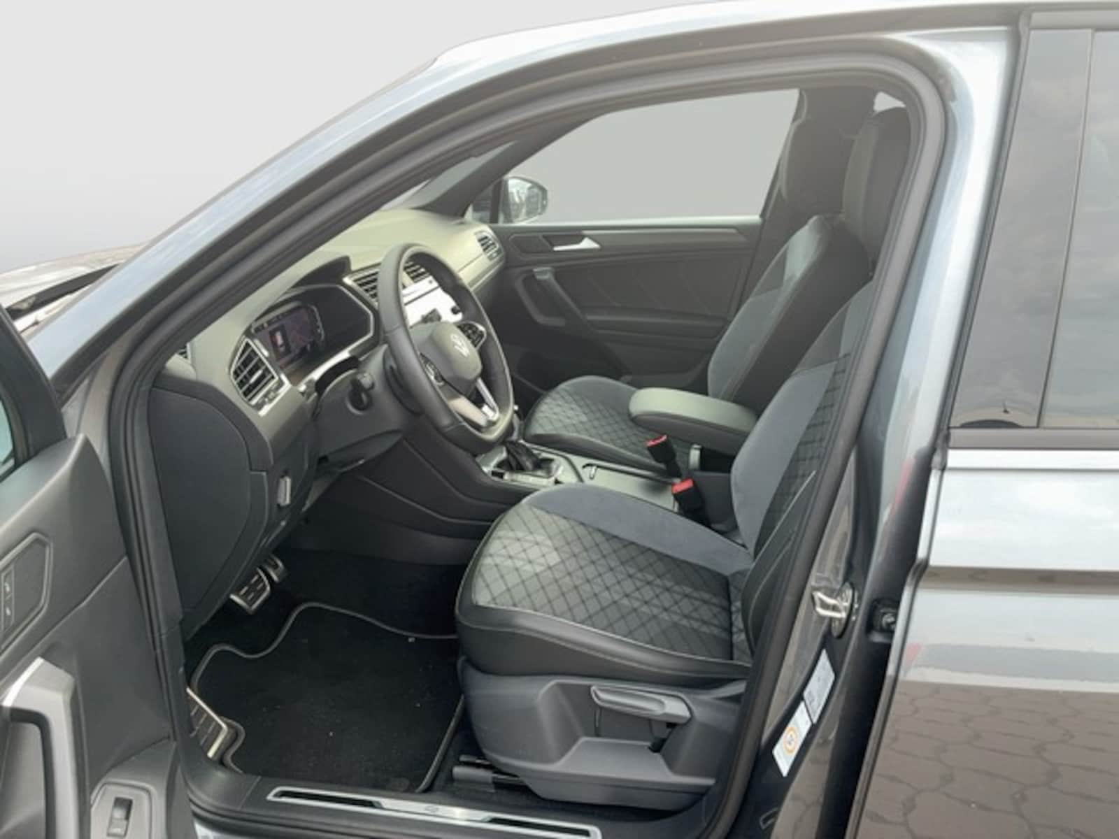 Volkswagen Tiguan Allspace – Bild 8