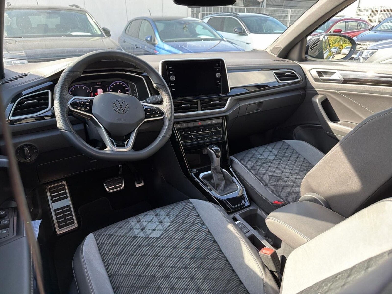 Volkswagen T-Roc – Bild 11