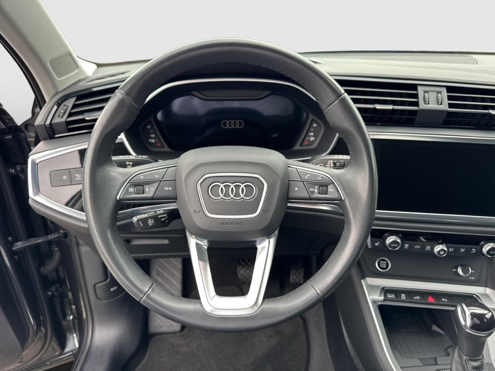 Audi Q3 – Bild 9