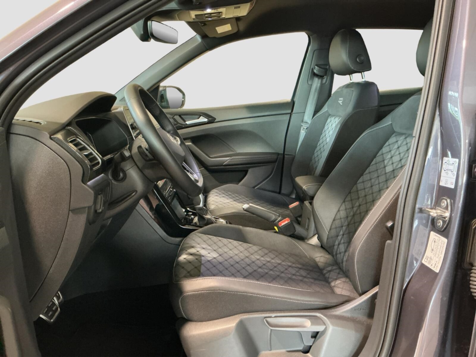 Volkswagen T-Cross – Bild 10