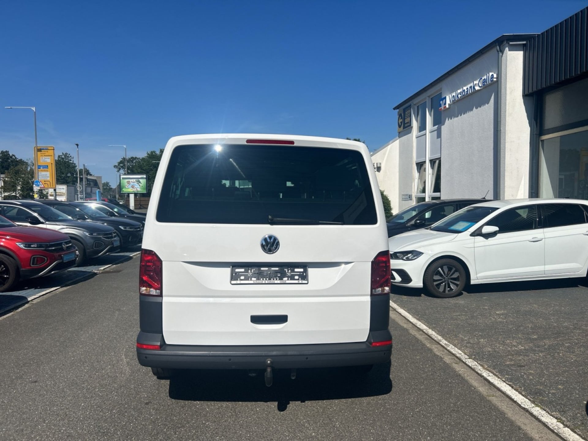 Volkswagen T6.1 Transporter Kombi langer Radstand