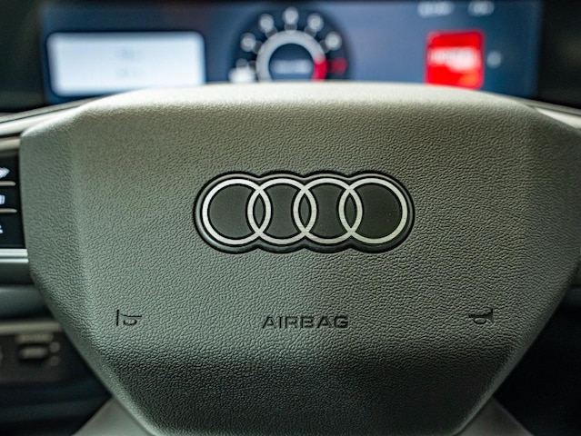 2026 Audi Q3 Base - Photo 22