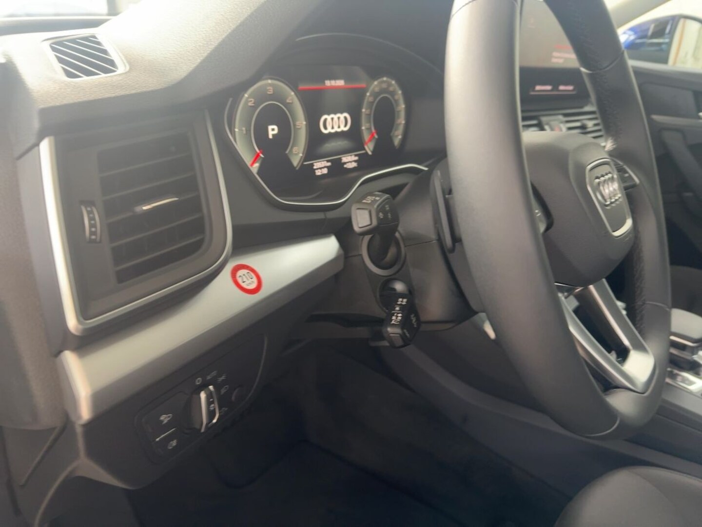 Bild über Audi Q5 40 TDI quattro 150 kW S tronic - für weitere Informationen kontaktieren Sie den Audi Partner