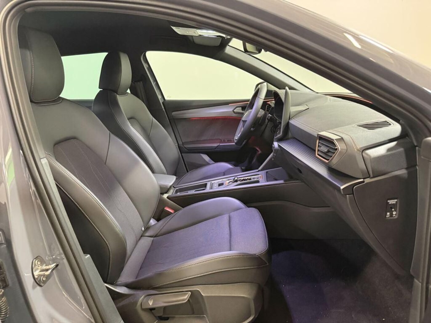 CUPRA Leon León 1.5 TSI e-Hybrid DSG 150 kW (204 CV) — photo 5