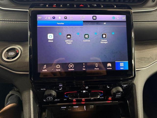 2023 Jeep Grand Cherokee Limited - Photo 36