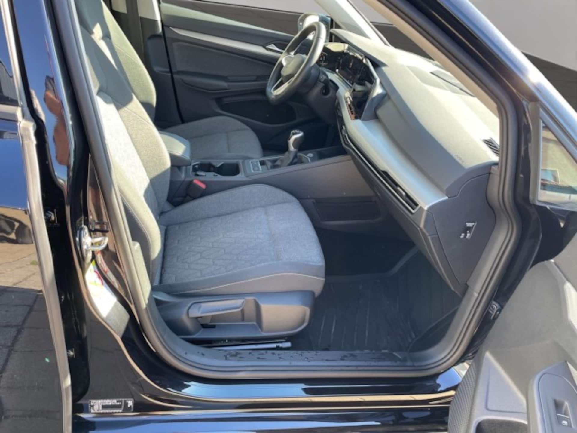 Volkswagen Golf MOVE