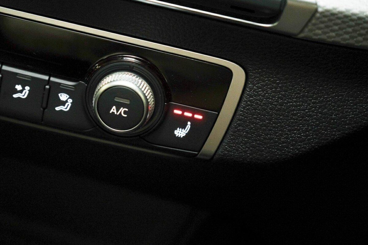 Image about Audi Q2 S line edition TFSI S tronic