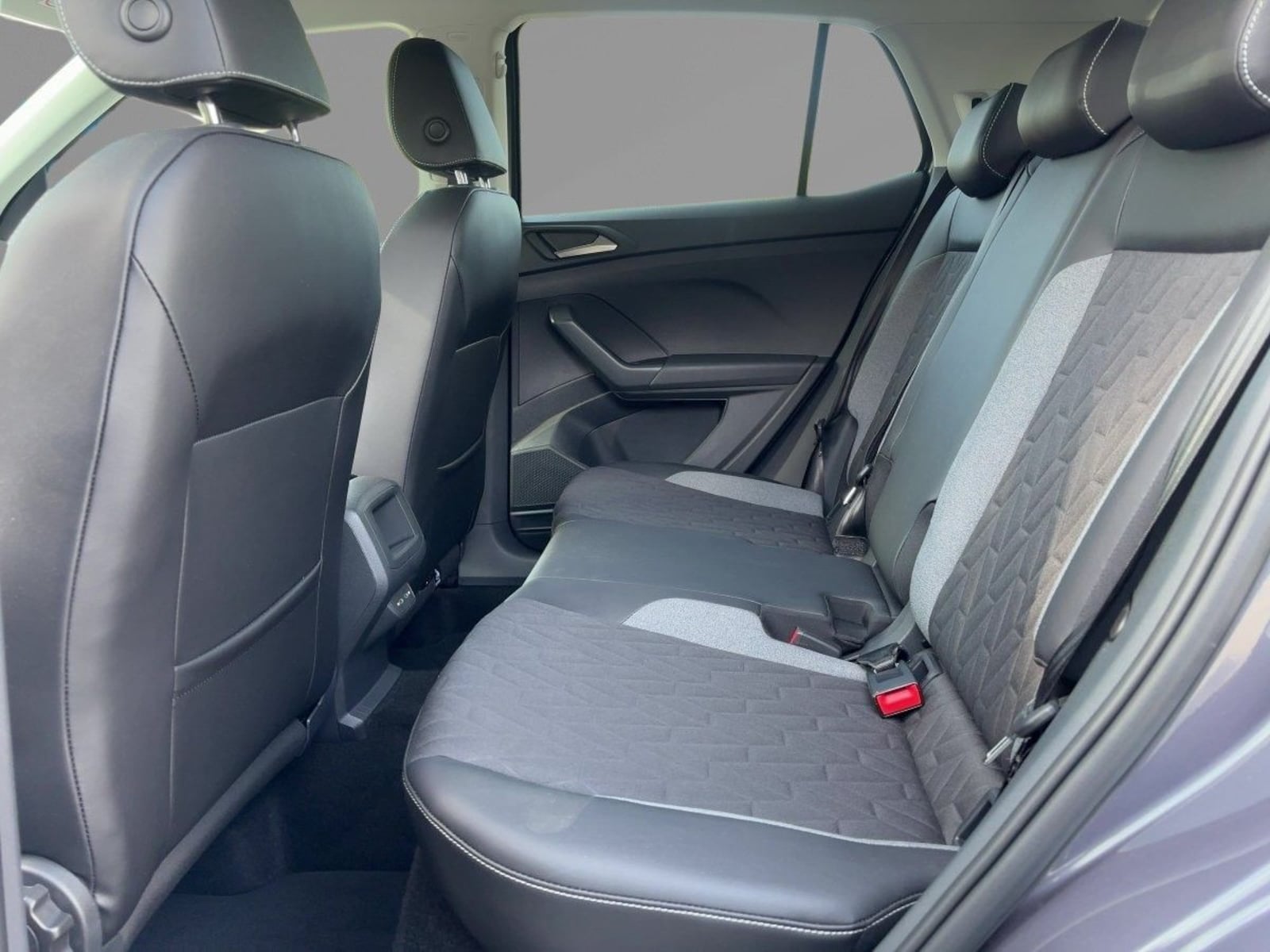 Volkswagen T-Cross – Bild 8
