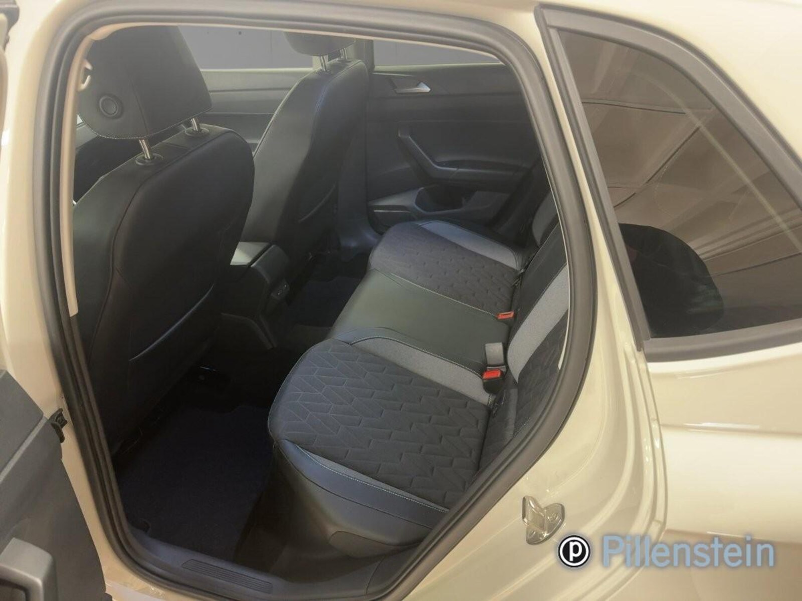 Volkswagen Polo – Bild 8