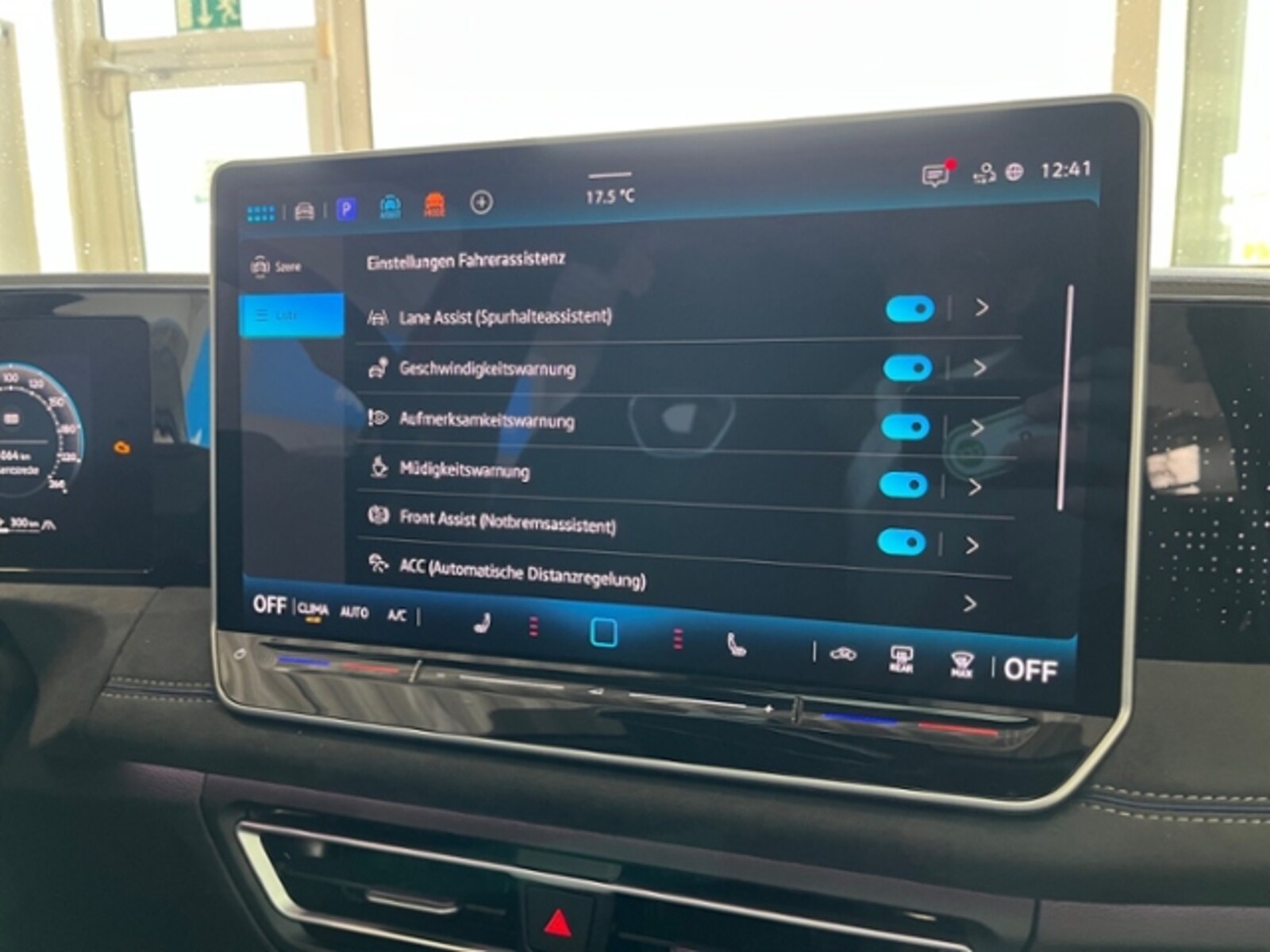 Volkswagen Tiguan – Bild 16