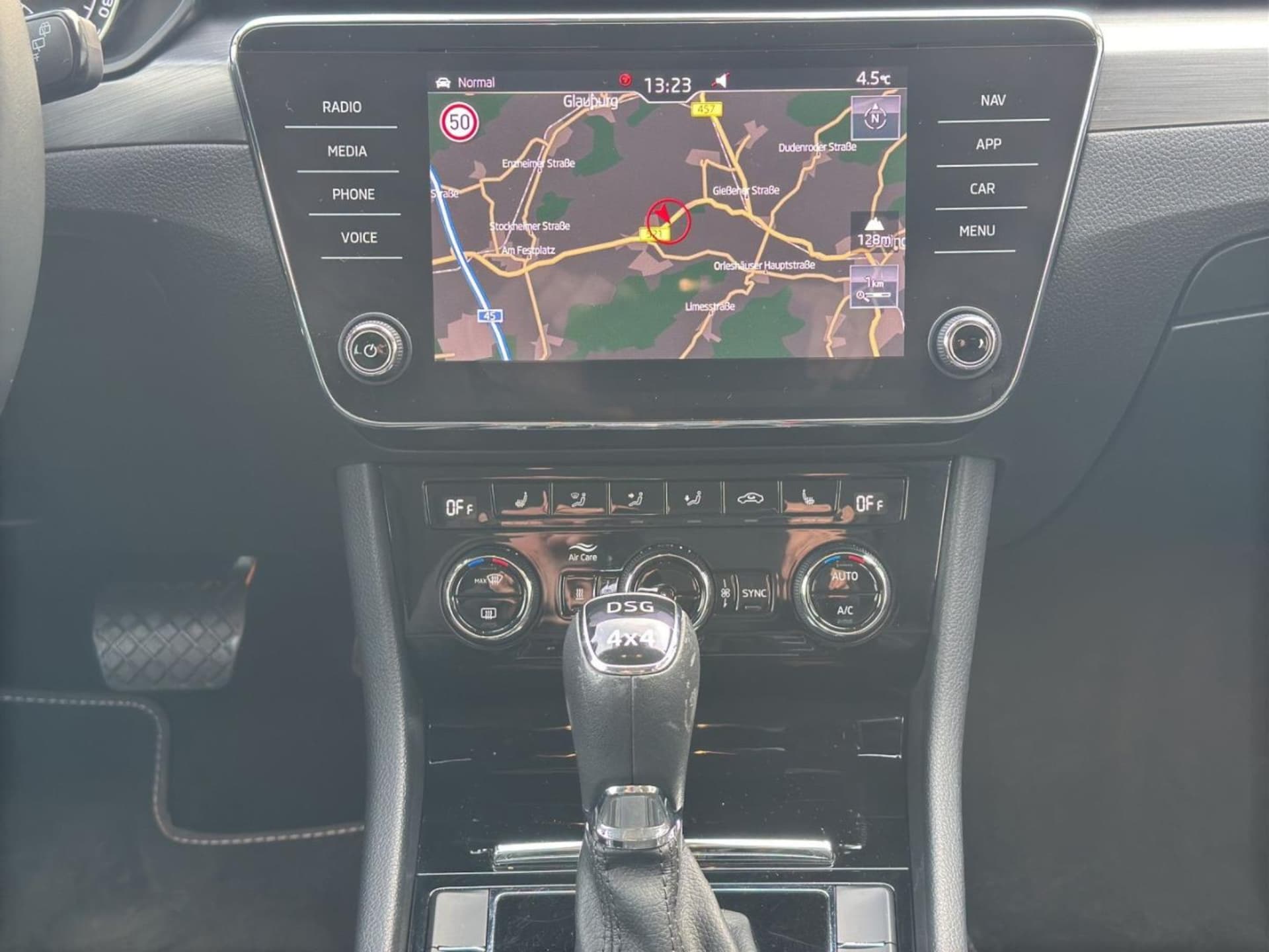 Skoda Superb Combi Style