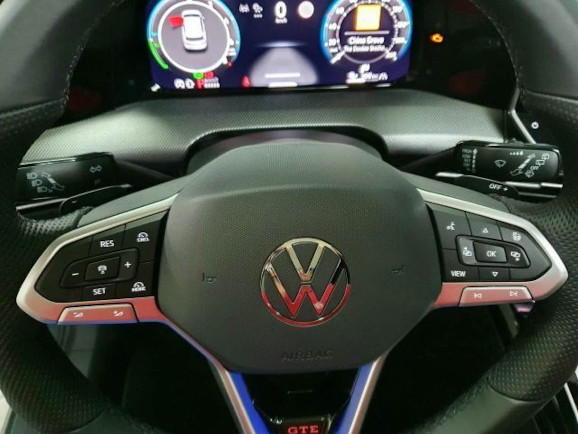 Volkswagen Golf GTE