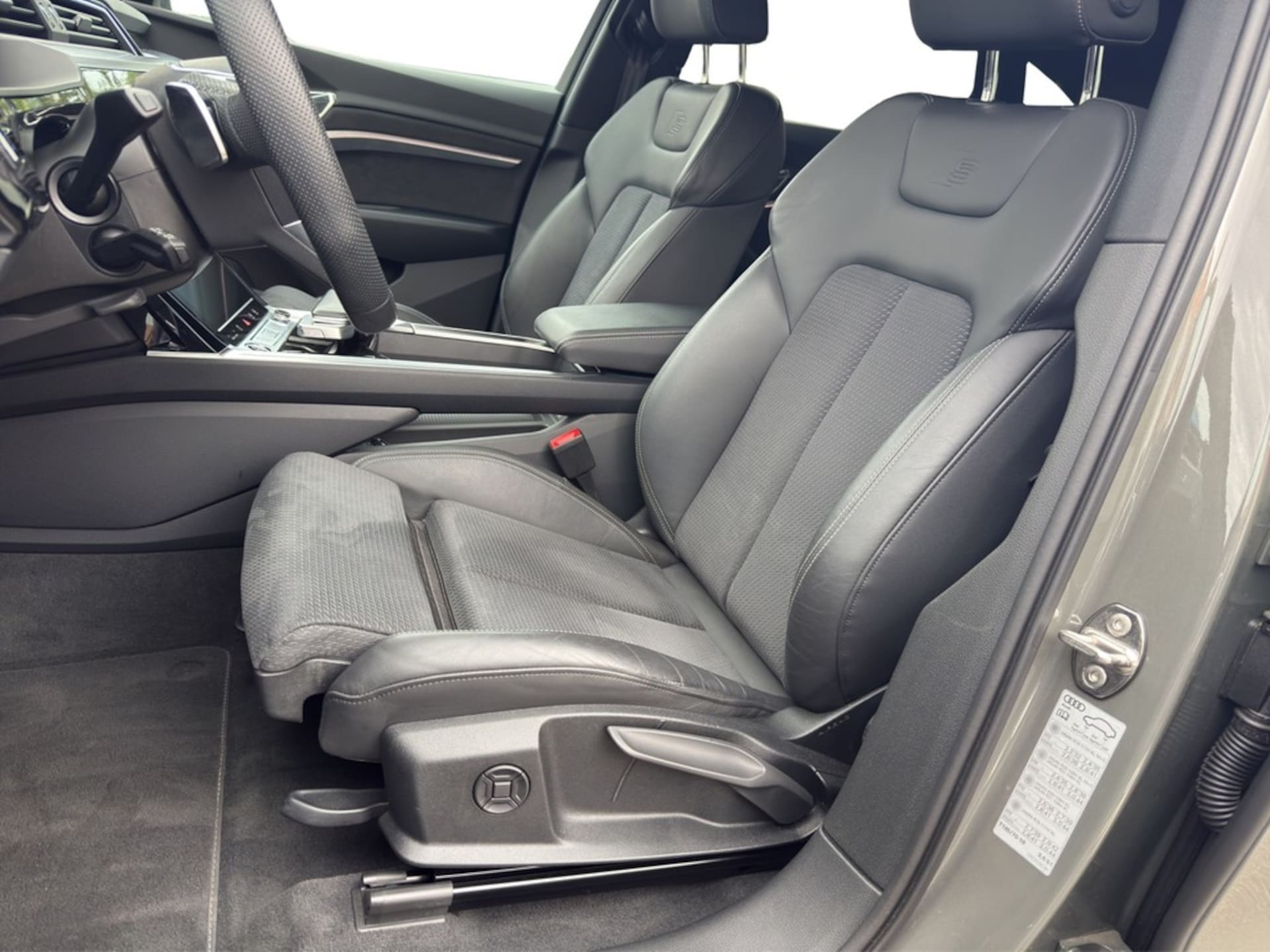 Audi Q8 Sportback e-tron Advanced