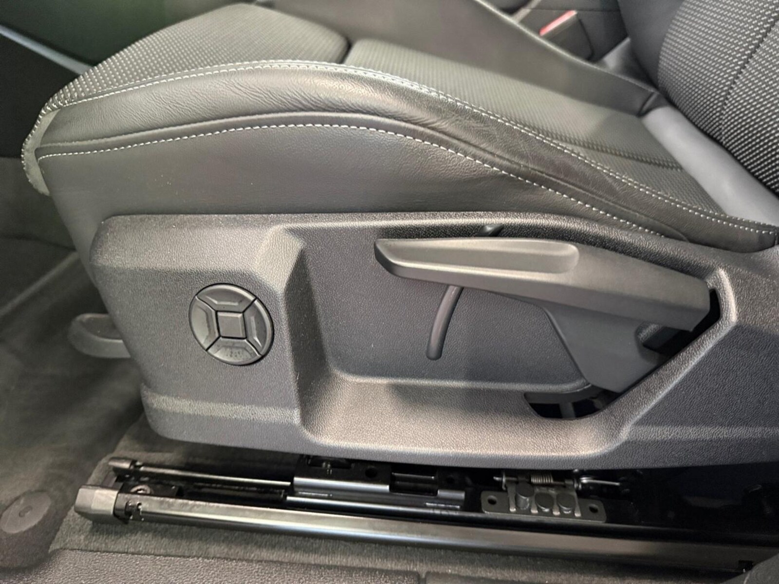 Audi Q3 – Bild 20