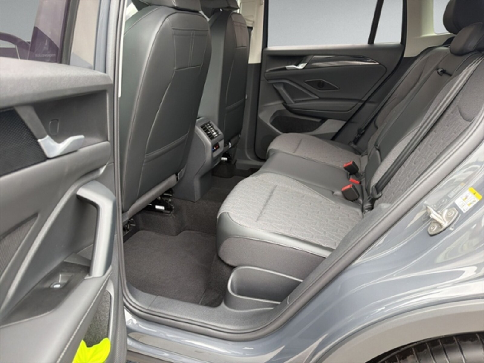Volkswagen Tiguan – Bild 10