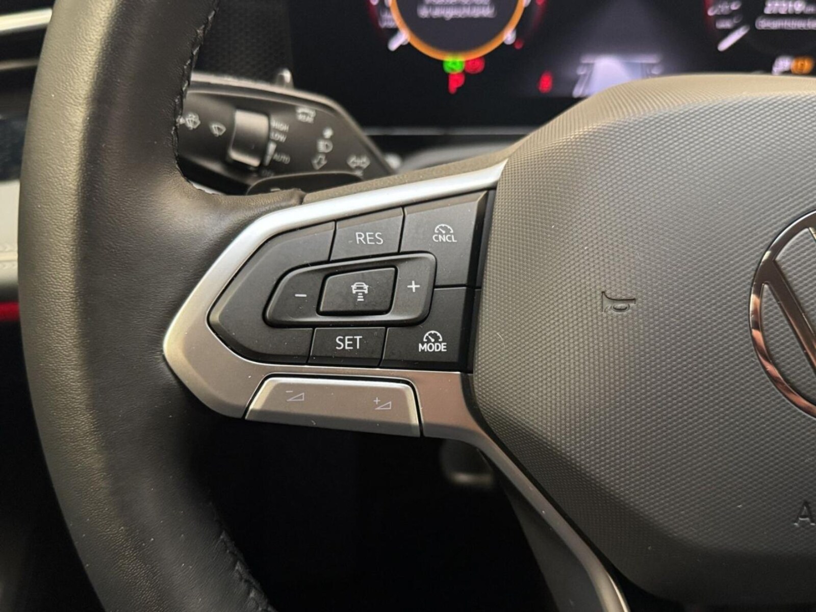 Volkswagen Passat – Bild 18