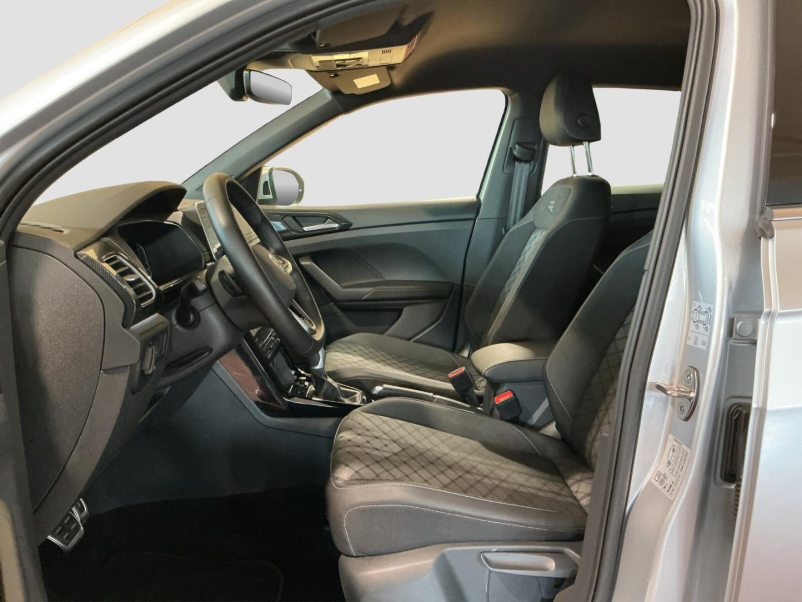 Volkswagen T-Cross – Bild 10