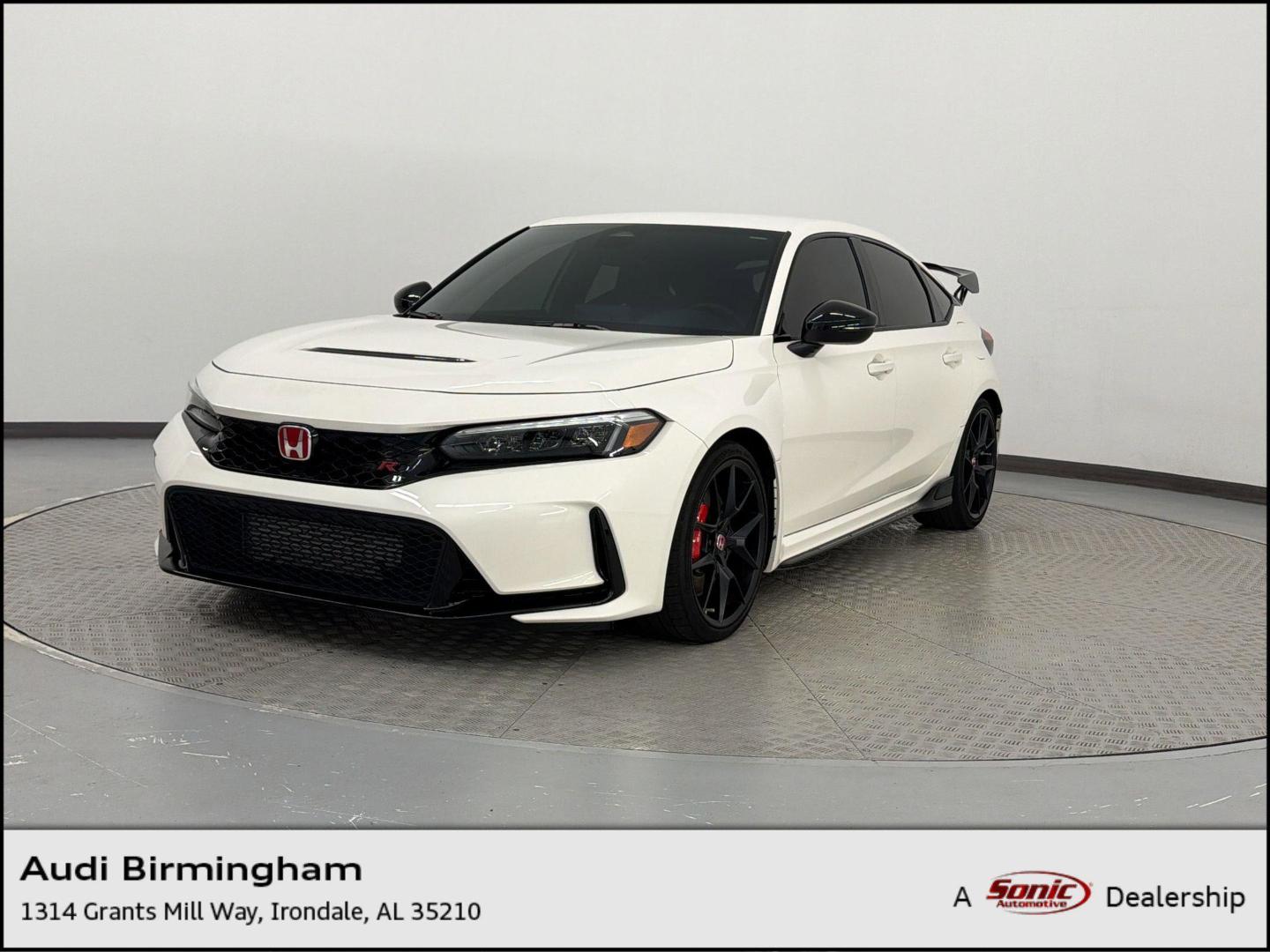 2024 Honda Civic Type-R's photo