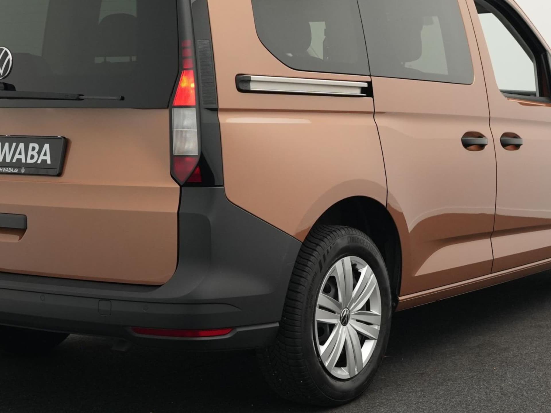 Volkswagen Caddy Kombi Basis-Modell