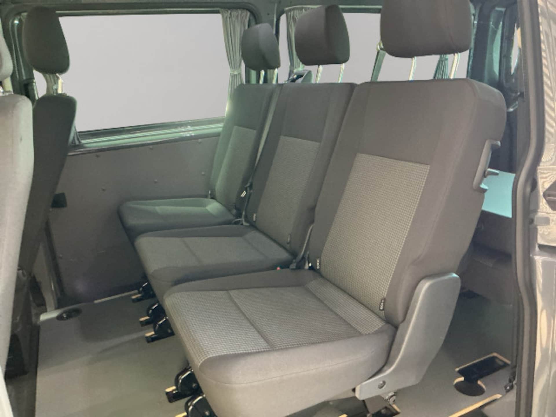 Volkswagen T6.1 Transporter Kombi langer Radstand