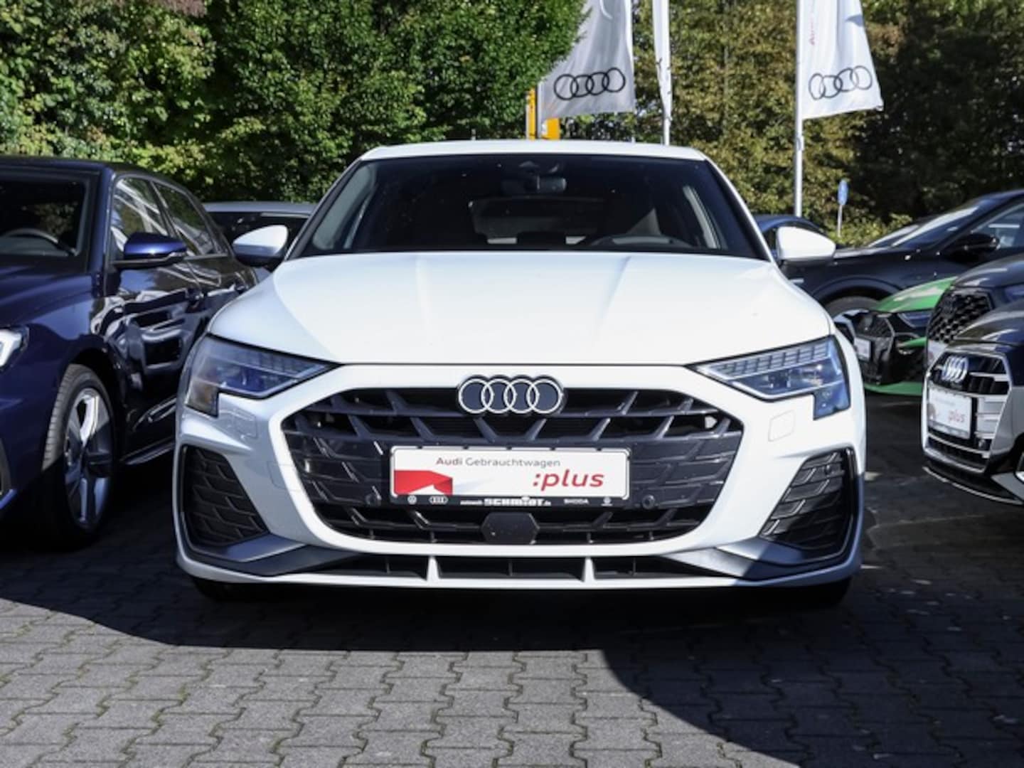 Bild über Audi A3 Sportback S line 35 TFSI S tronic - für weitere Informationen kontaktieren Sie den Audi Partner