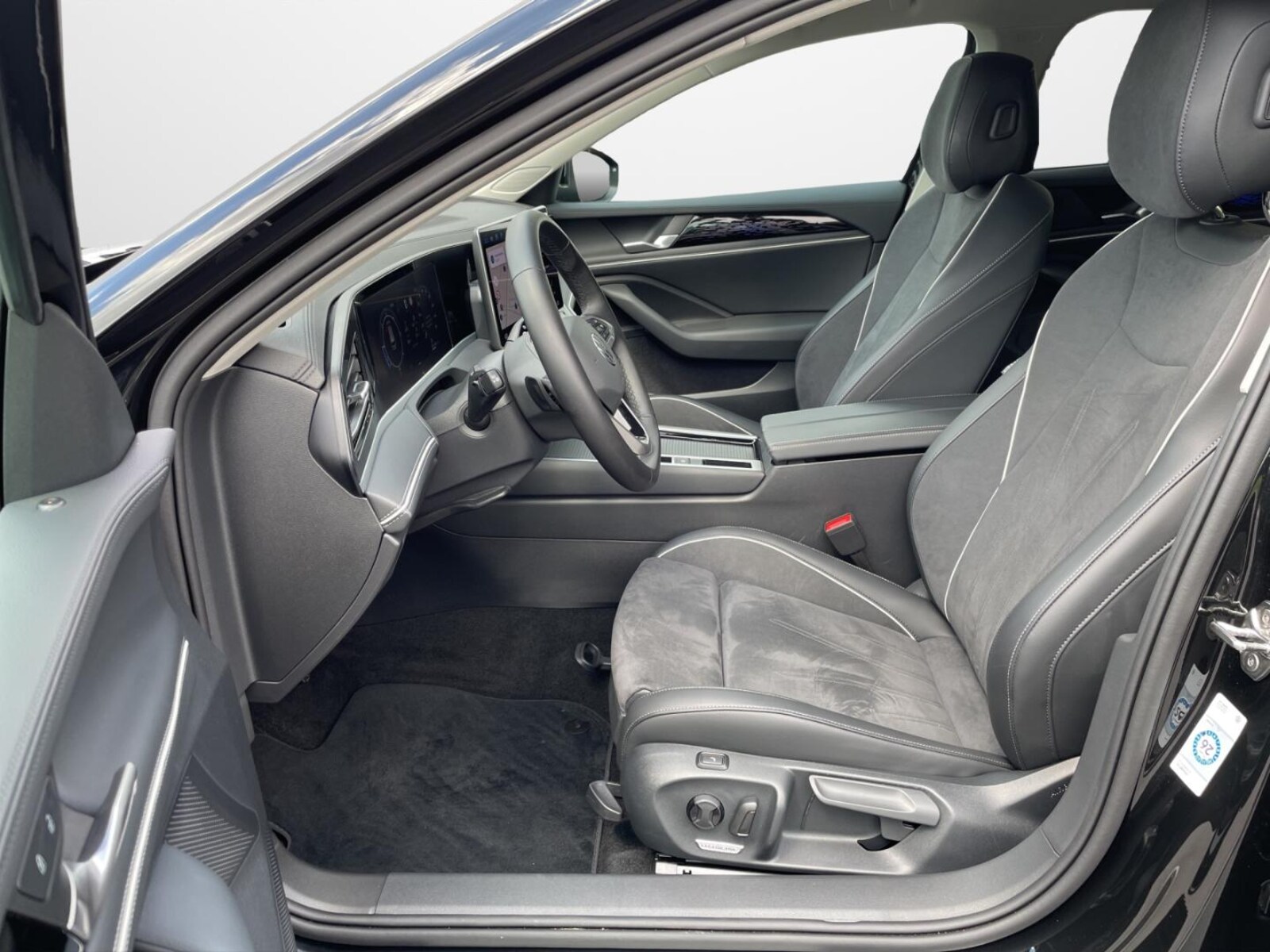 Volkswagen Passat – Bild 8