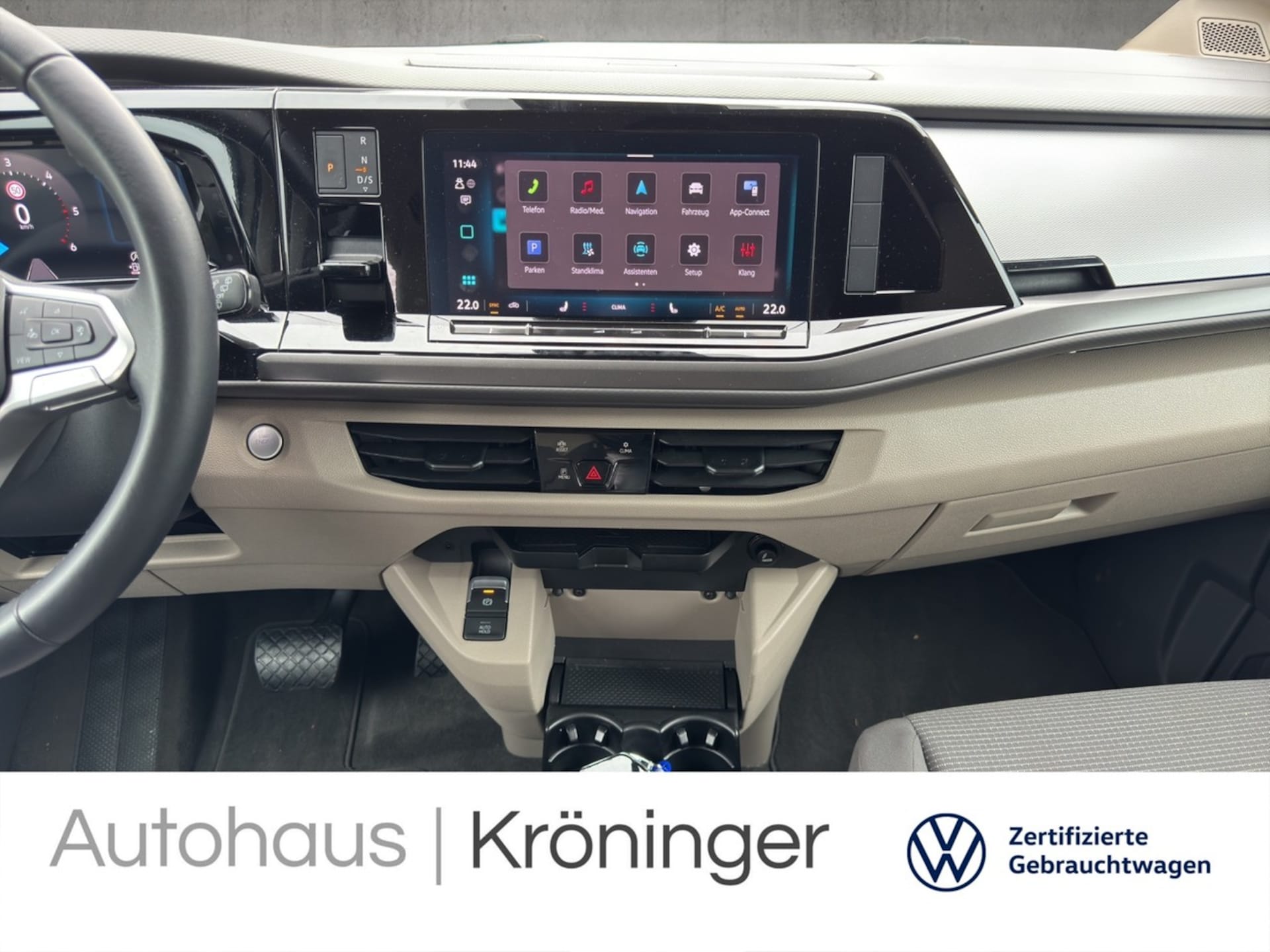 Volkswagen Multivan Basis-Modell
