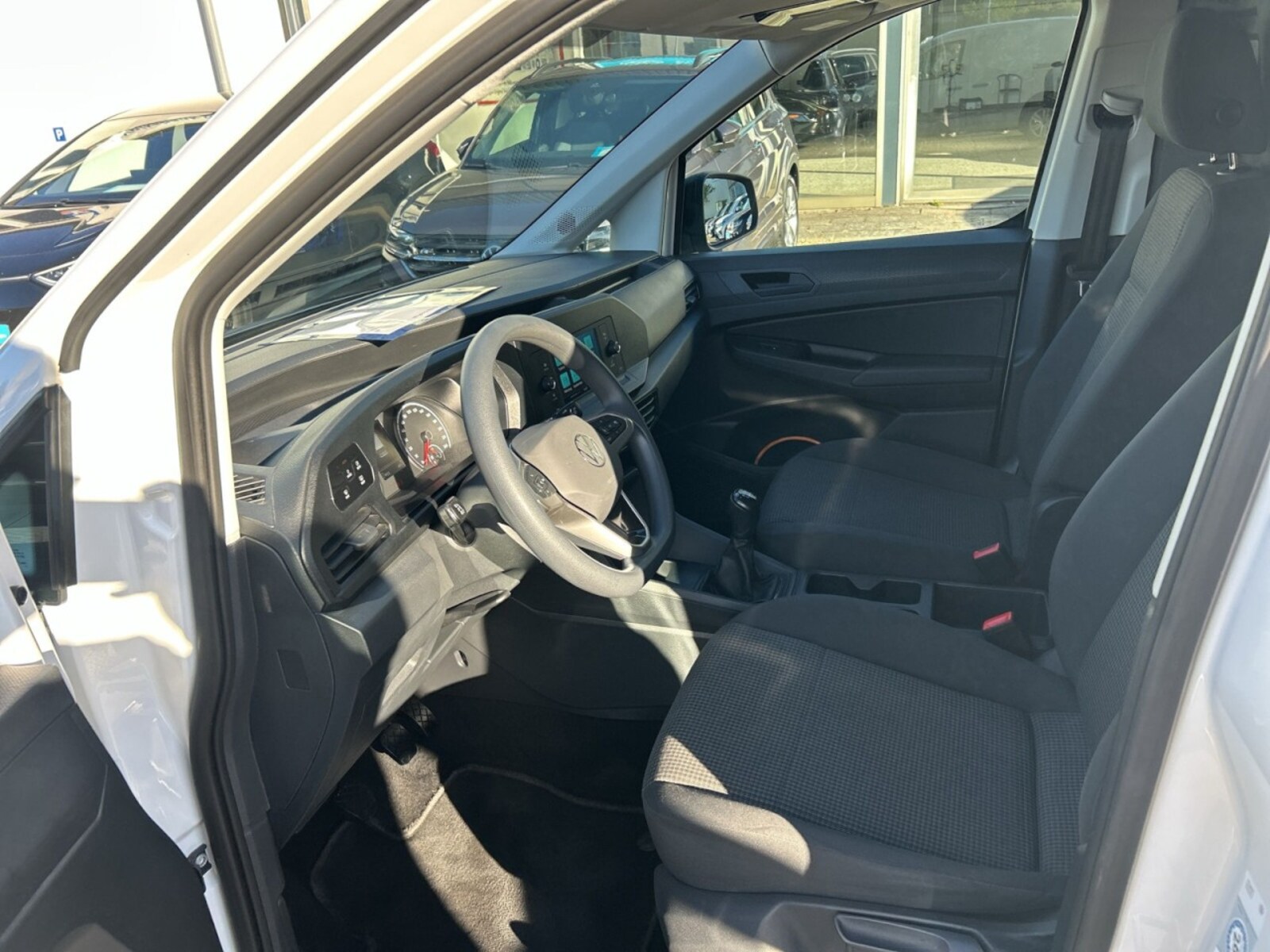 Volkswagen Caddy Cargo – Bild 14