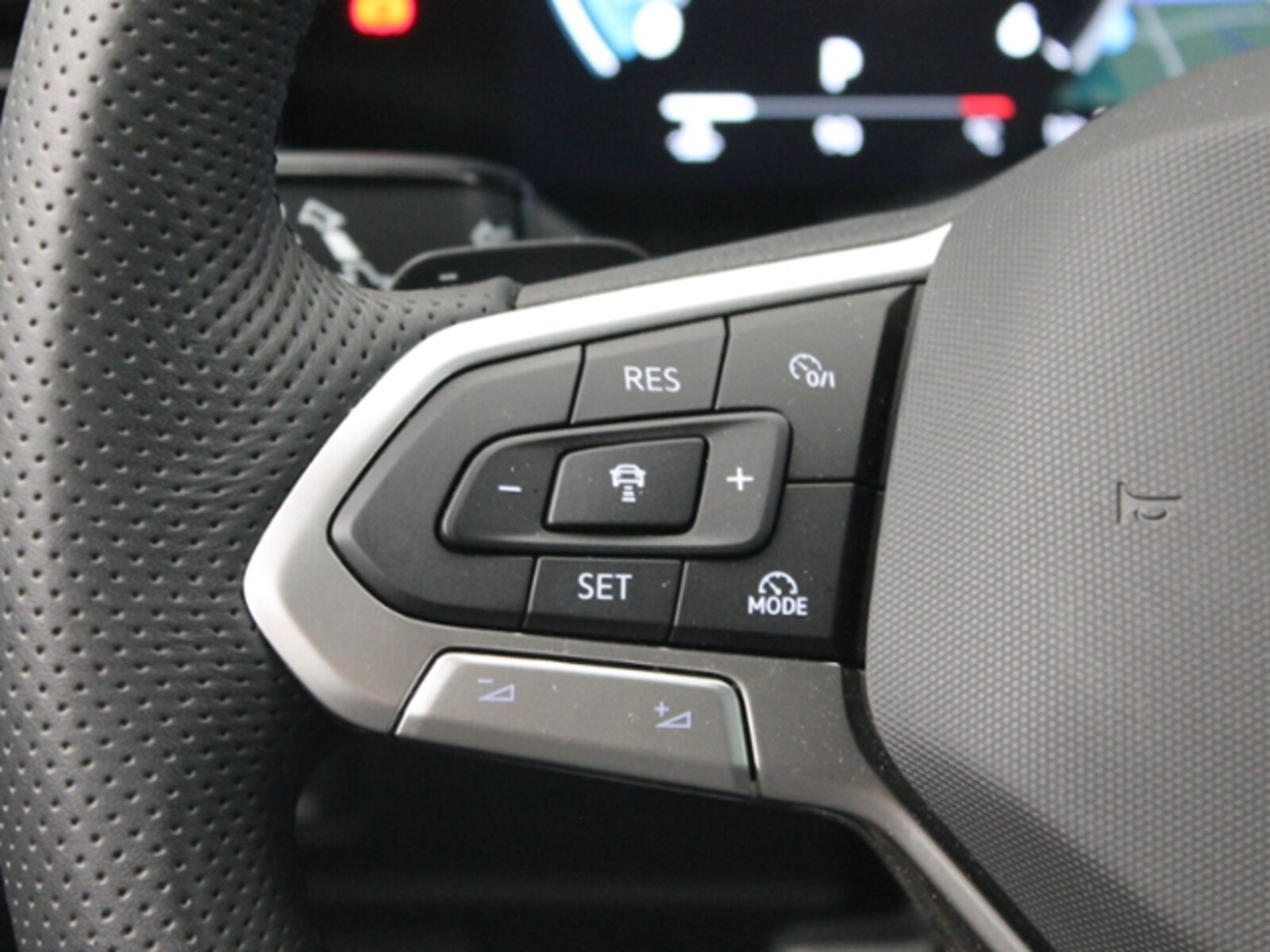 Volkswagen Touareg – Bild 23