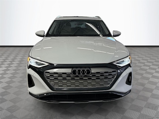 2024 Audi Q8 e-tron