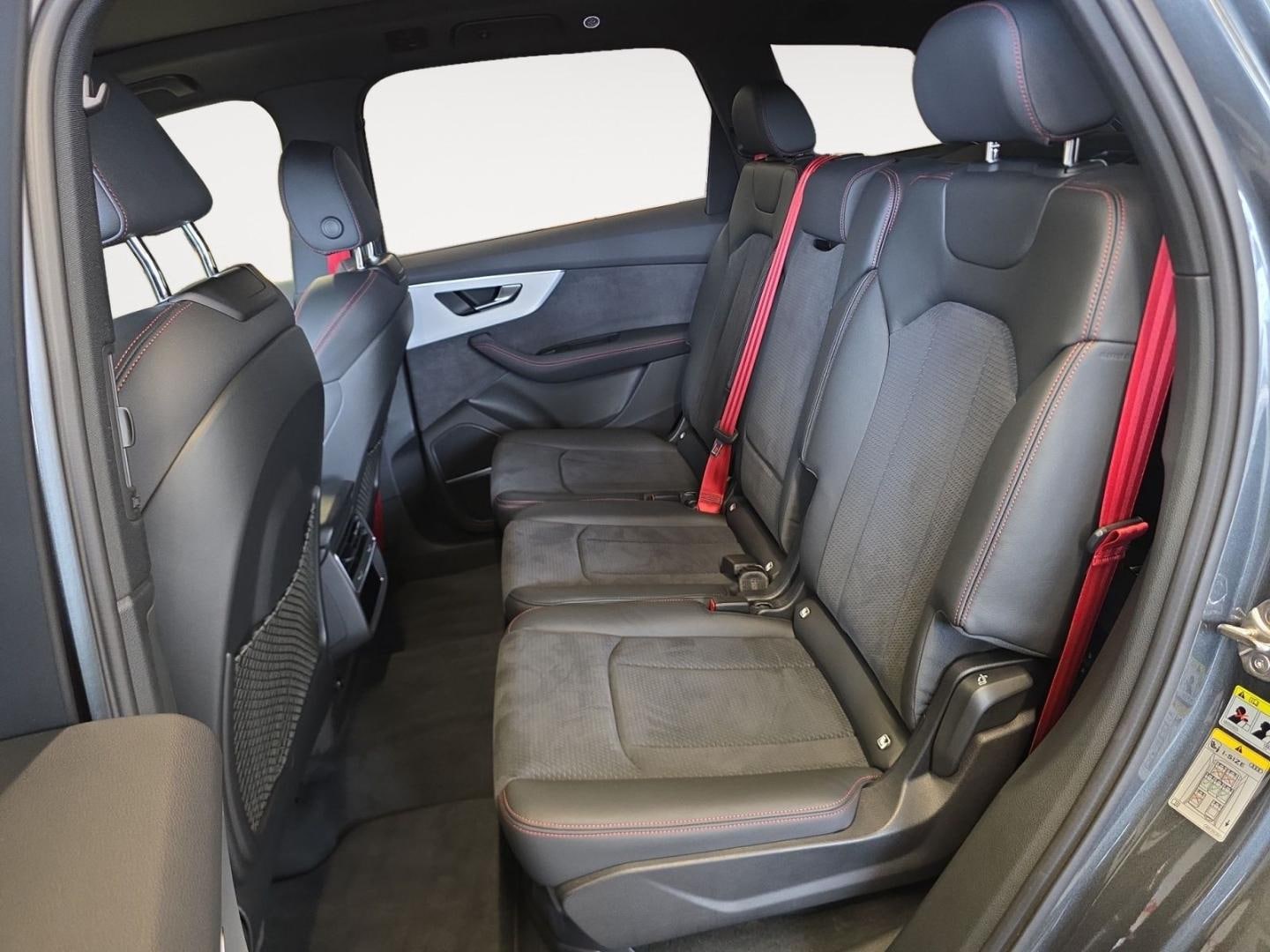 Bild über Audi Q7 SUV S line 55 TFSI quattro tiptronic - für weitere Informationen kontaktieren Sie den Audi Partner