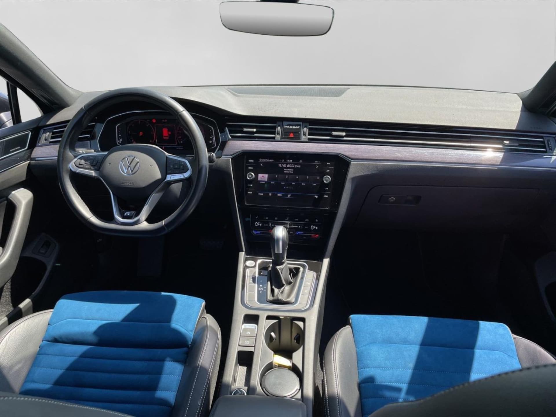 Volkswagen Passat Variant Elegance