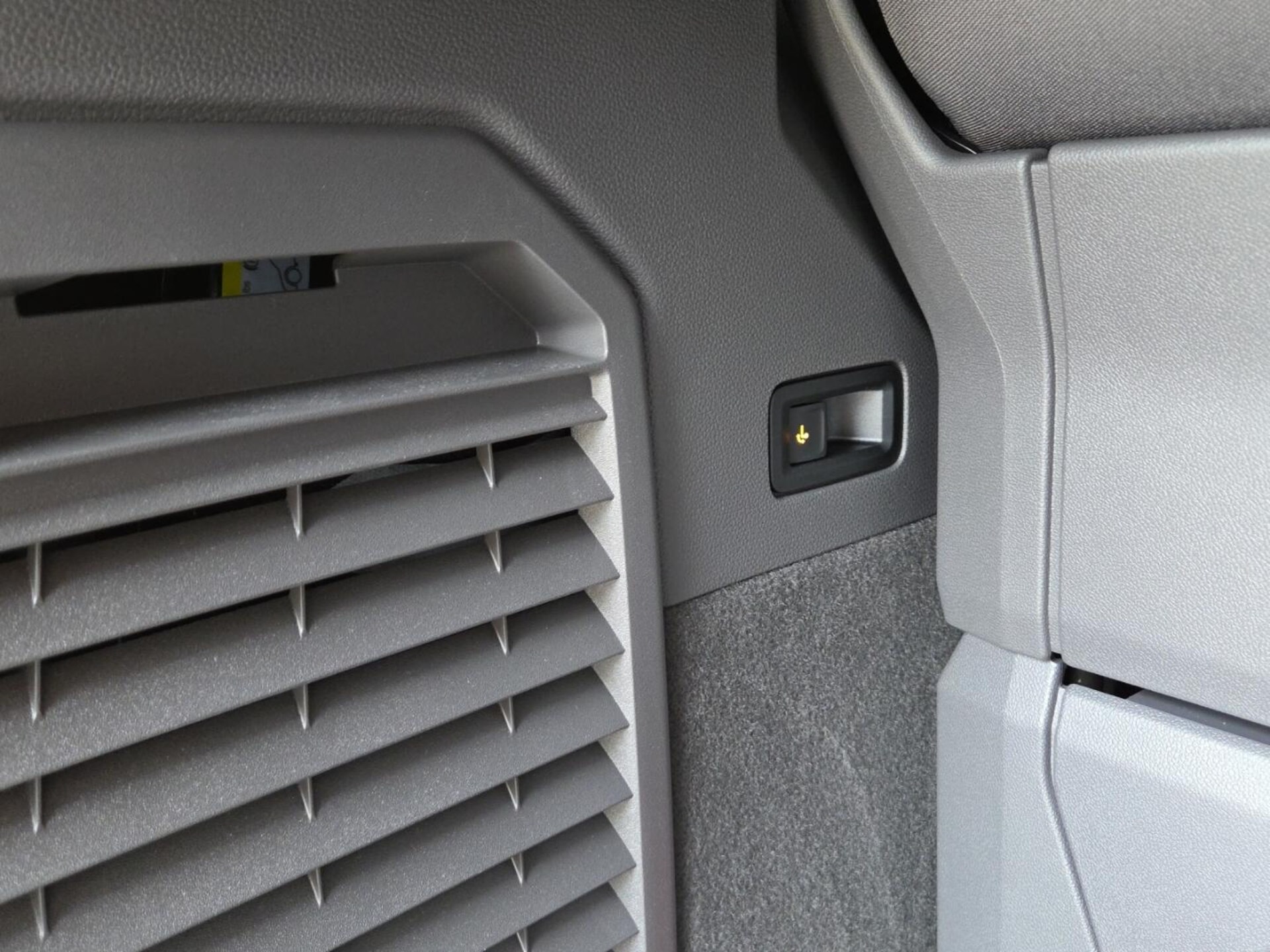 Volkswagen Multivan Life