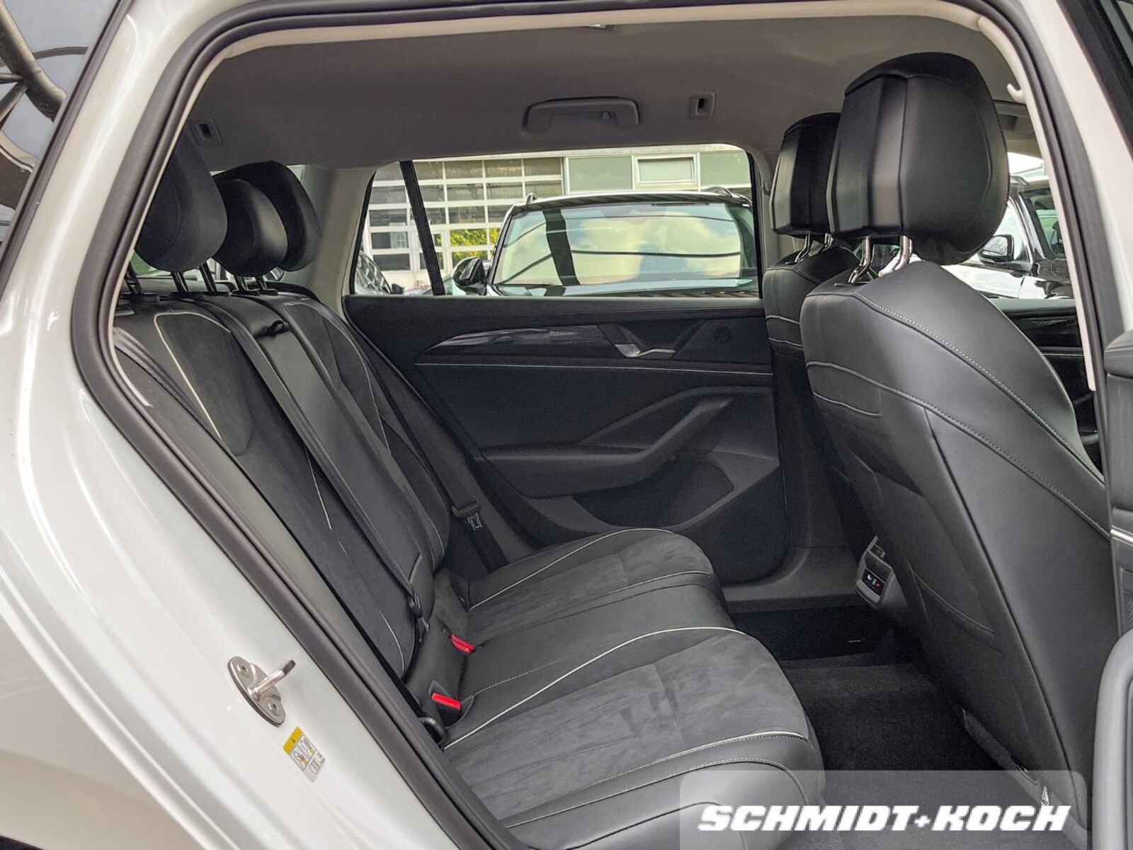 Volkswagen Passat – Bild 13