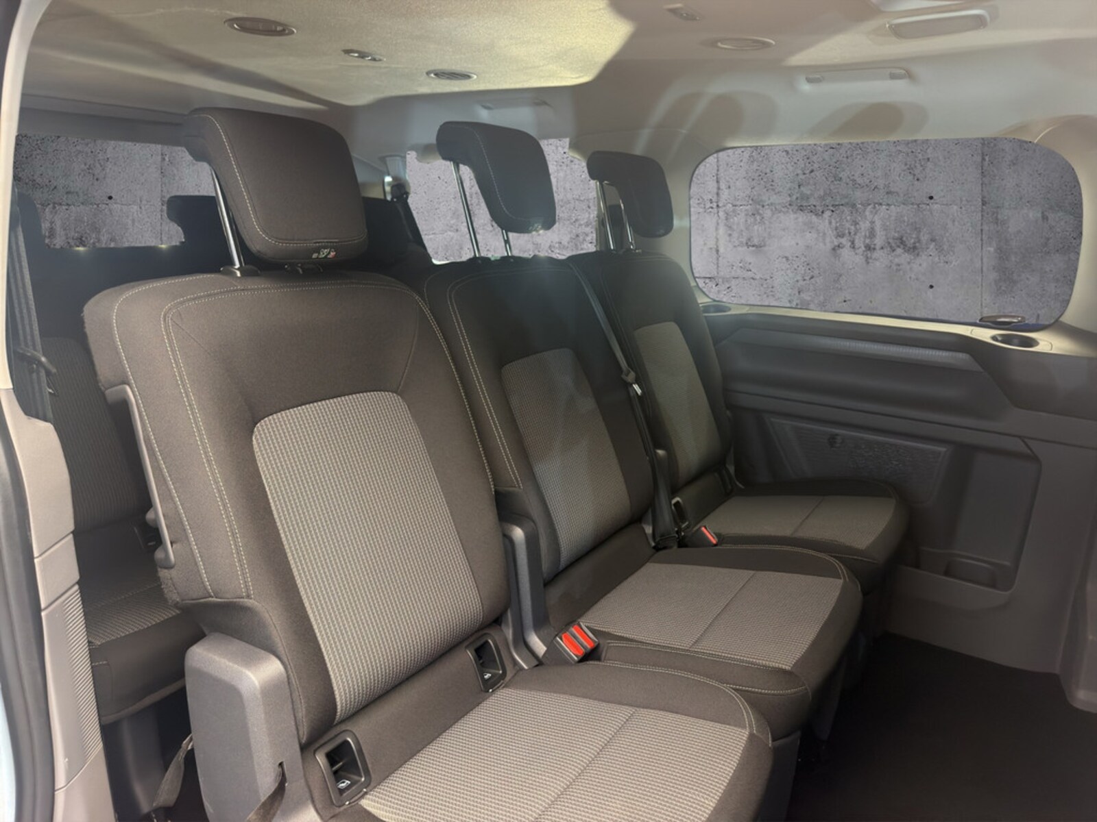 Volkswagen Caravelle – Bild 12