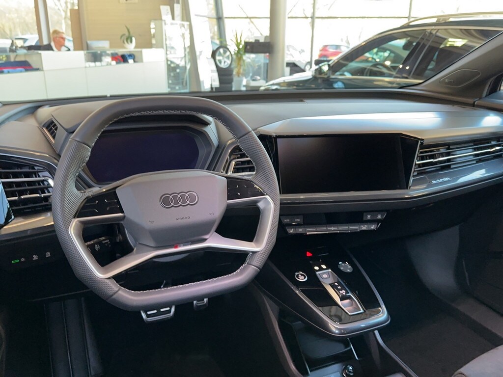 Image about Audi Q4 e-tron 55 e-tron quattro