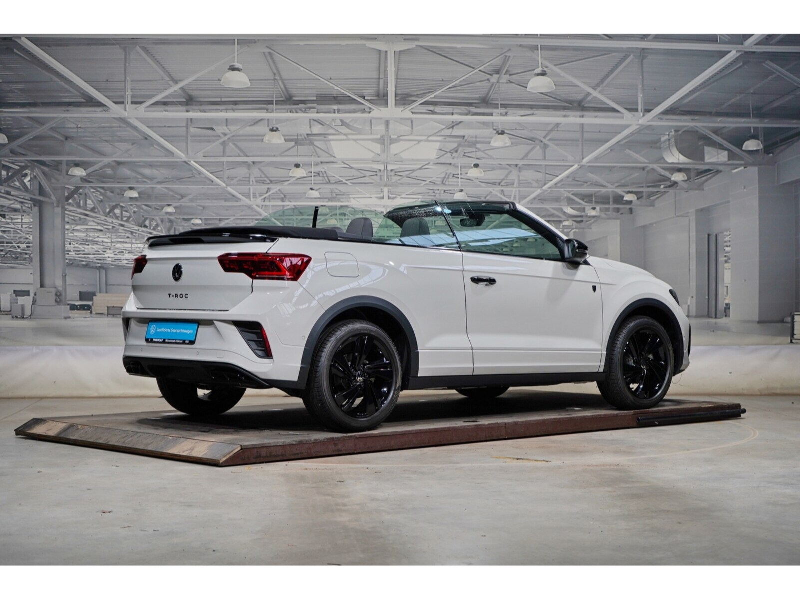Volkswagen T-Roc Cabriolet – Bild 7