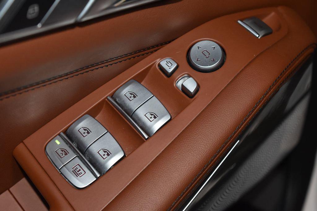 2025 BMW X7 M60i - Photo 6