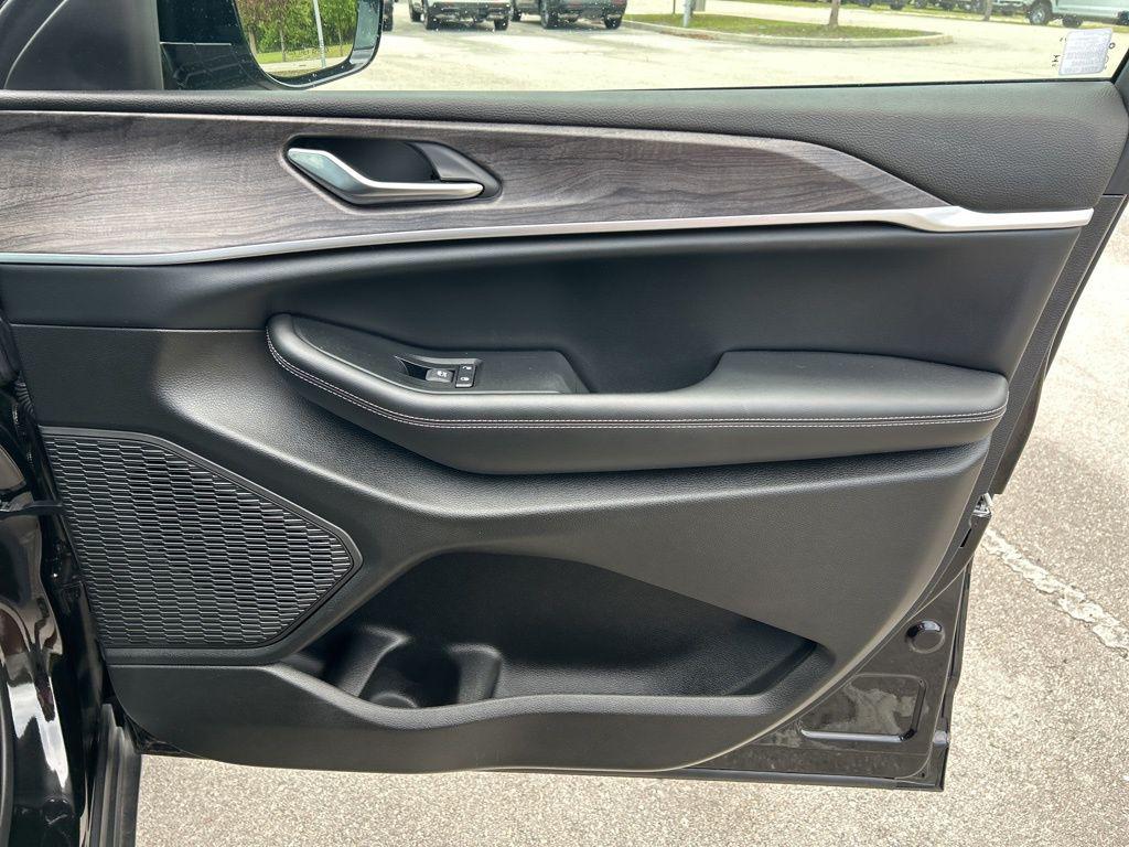 2024 Jeep Grand Cherokee L Limited - Photo 42