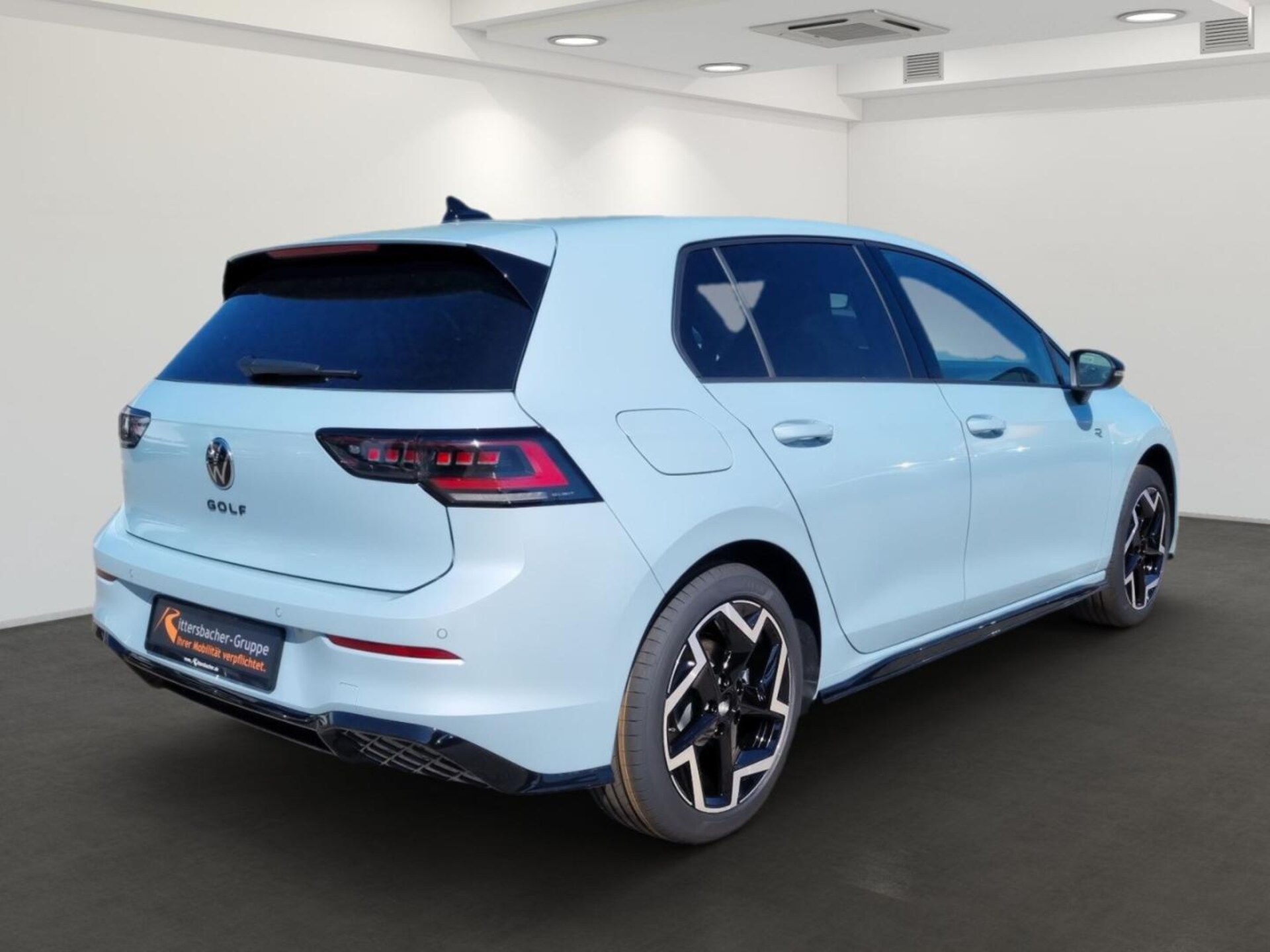Volkswagen Golf R-Line